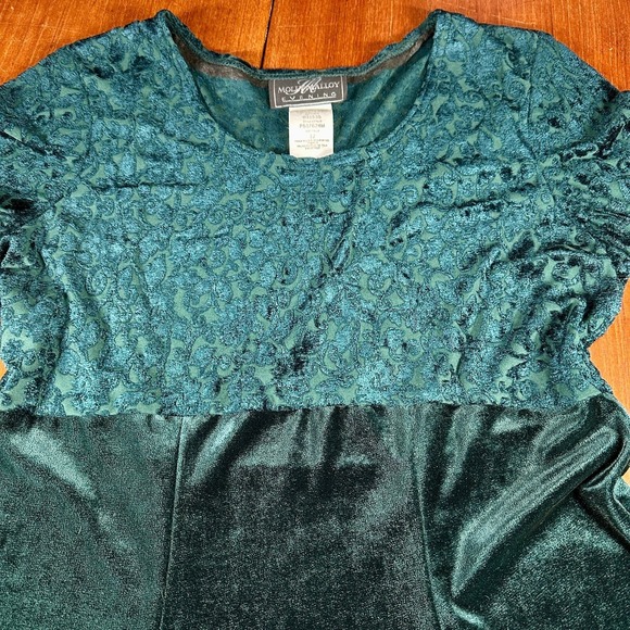 Molly Malloy Dresses & Skirts - Vintage‎ Molly Malloy Evening Dress Maxi Sz 12 Kelly GREEN Burnout Velvet Formal
